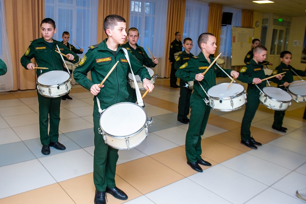 Установить видеонаблюдение, открыть музей: Рамиль Муллин встретился с представителями организаций патриотической направленности 